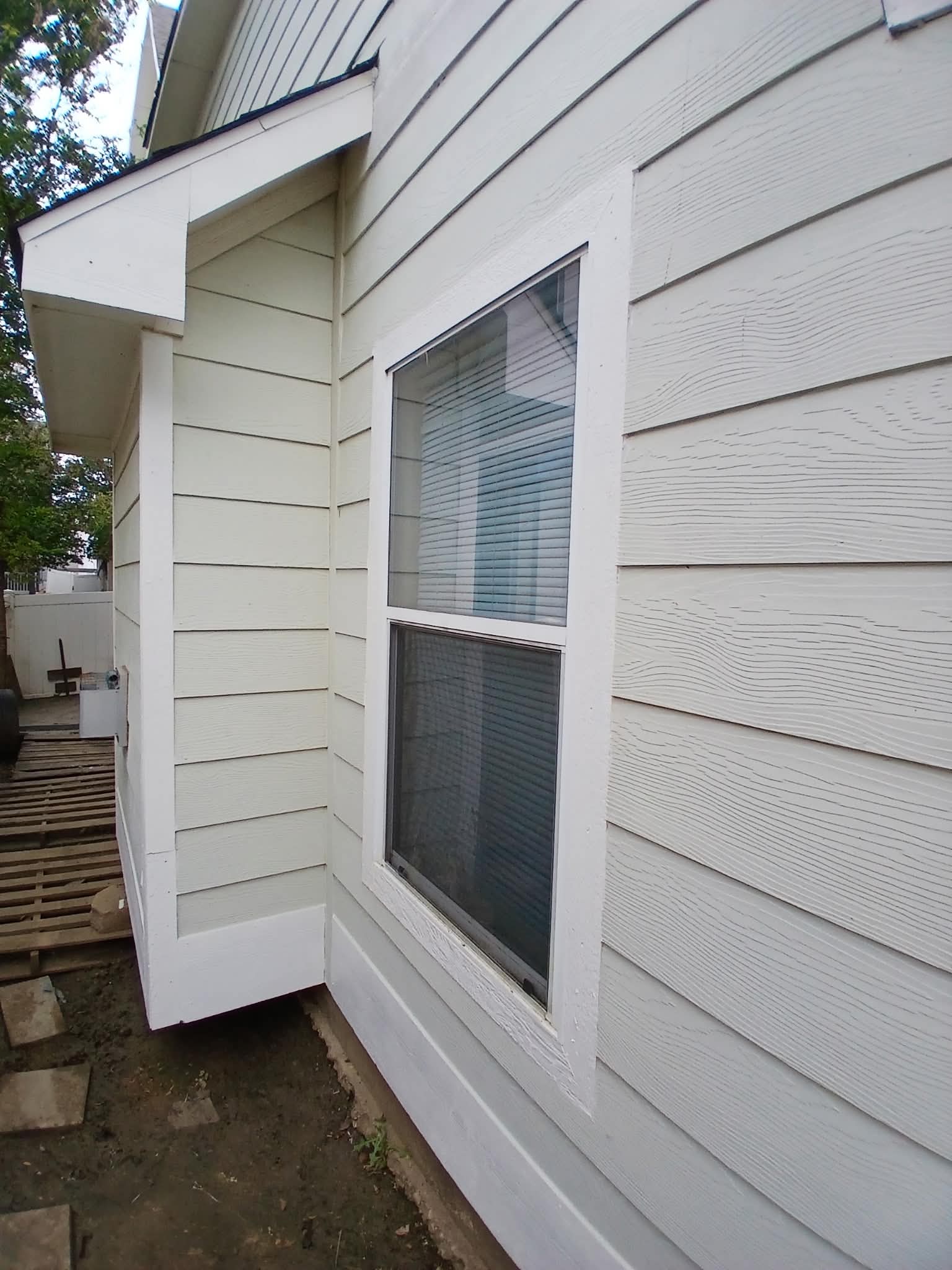 Exterior siding corner detail